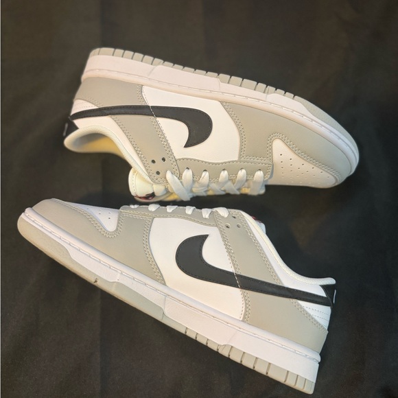 Unisex Nike Dunk Low SE Lottery Pack Grey Fogs size 8 women’s/ 6.5 mens - Picture 3 of 8